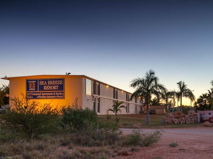 Sea Breeze Resort Exmouth Exteriör bild